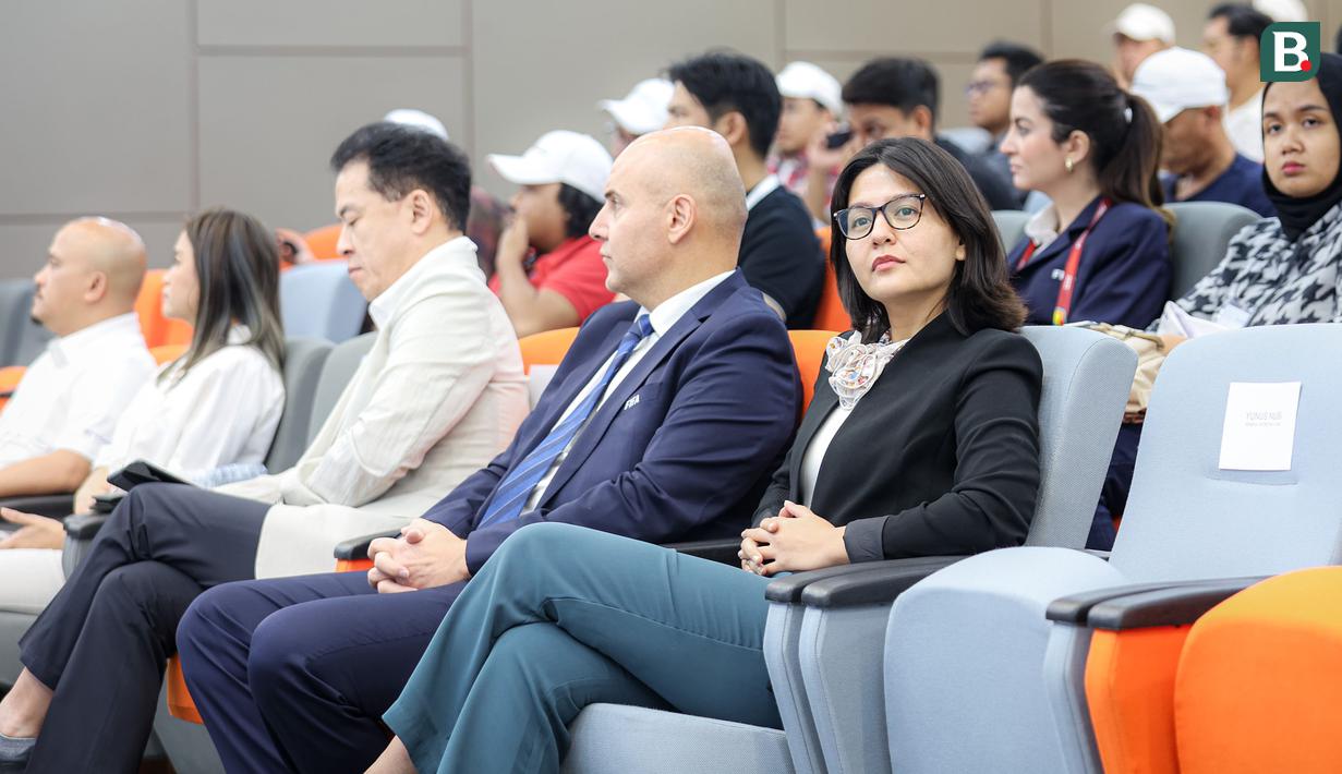 <p>Wakil ketua umum PSSI, Ratu Tisha saat menghadiri acara Official Car Handover Ceremony FIFA U-17 World Cup Indonesia di Jakarta International Stadium (JIS), Jakarta, Selasa (07/11/2023). (Bola.com/Bagaskara Lazuardi)</p>