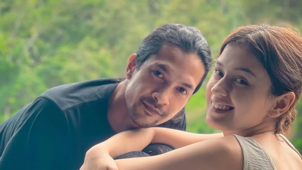 Kimberly Ryder dan Edward Akbar. (Foto: Dok. Instagram @edward_akbar)