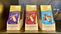Cokelat kemasan GODIVA yang baru diluncurkan Maret 2023. (Dok. Liputan6.com/Dyra Daniera)