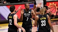 Kevin Durant kembali memimpin Brooklyn Nets saat bersua New Orleans Pelicans di laga NBA 2020/2021, Kamis (08/04/2021) pagi WIB. (ELSA / GETTY IMAGES NORTH AMERICA / GETTY IMAGES VIA AFP)