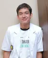 Banyak tantangan dihadapi harus dihadapi oleh pemeran Adipati Dolken. Dalam film berjudul Catatan Dodol Catatan Dokter (Cado-Cado) ia berperan sebagai calon dokter. (Andy Masela/Bintang.com)