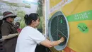Berbagai kegiatan edukasi mewarnai Festival Jejak Pangan Lestari 2026 di Taman Lapangan Banteng, Jakarta Pusat, Sabtu (10/10/2026). Festival ini mengajak masyarakat mengenal pentingnya pengelolaan pangan yang berkelanjutan, pemanfaatan pangan lokal, serta pengurangan sampah makanan untuk menjaga kelestarian lingkungan. (KLY/Budy Santoso)