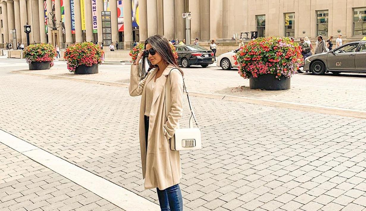 Wanita kelahiran 19 Juni 1994 ini memiliki satu ciri khas yang unik, selain wajahnya yang rupawan yakni ia tidak pernah mengubah gaya rambutnya sejak awal debutnya di layar kaca. (Liputan6.com/IG/yunitasiregar)