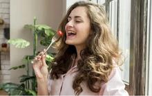 Menelan Sperma Pria Bisa Bikin Wanita Awet Muda dan Glowing? Ini Jawabannya