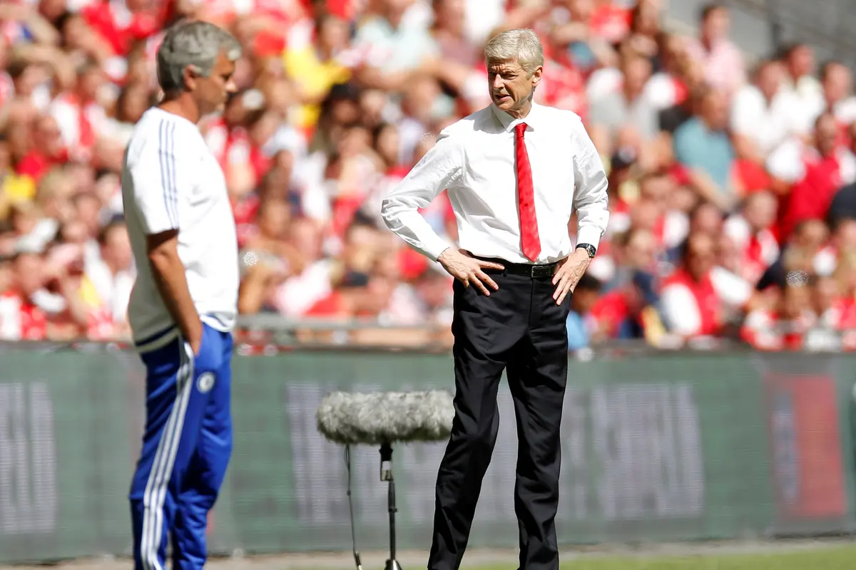 Jose Mourinho dan Arsene Wenger di laga Community Shield (Reuters)