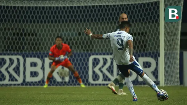 BRI Liga 1 2021: Persikabo 1973 vs Persib Bandung