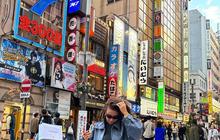 7 Foto Gaya Hot Mama Jennifer Coppen Saat Liburan Bareng Suami & Baby ke Jepang