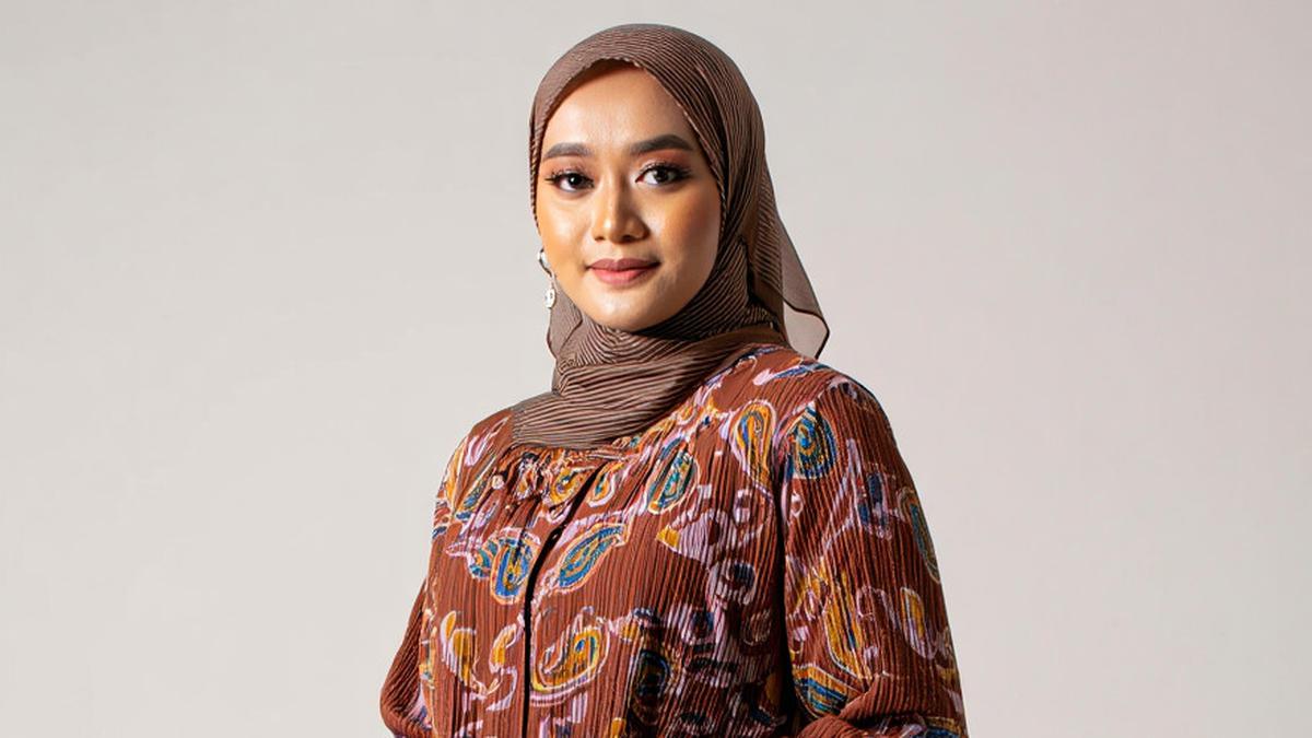 7 Model Gamis Crinkle Motif Terbaru 2025, Cocok untuk Arisan hingga Pengajian
