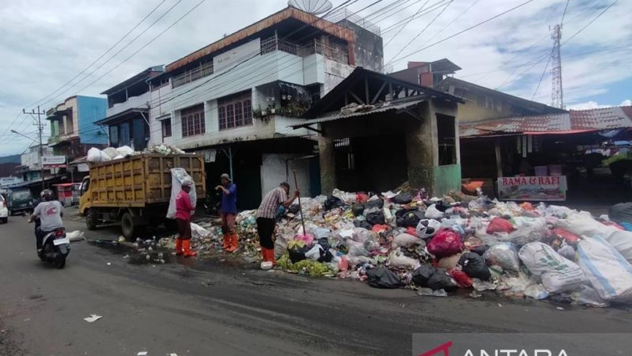 Fakta Mengejutkan: 60 Ton Sampah Per Hari! DLH Prioritaskan Penanganan Sampah Rejang Lebong dan Pencemaran Lingkungan