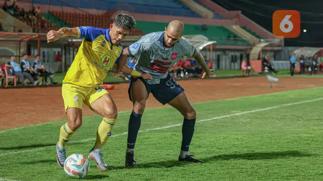 Lucas Gama, Eksel Runtukahu