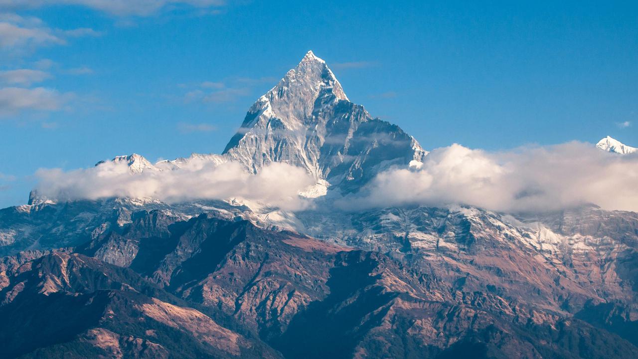 Daftar Titik Berbahaya Paling Terkenal di Jalur Pendakian Gunung Berapi Indonesia, Ada yang Disebut ‘Jembatan Shiratal Mustaqim’