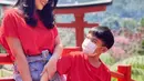 Oline Mendeng masih menyempatkan diri untuk menghabiskan waktu bersama sang putra dalam berbagai kesempatan. (FOTO: instagram.com/olinemendeng_/)