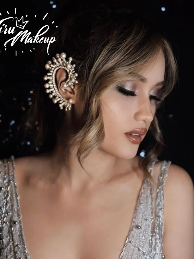 Tiru Makeup: Riasan Mata Seksi Seperti Cinta Laura, Siapa Sih yang Nggak Mau?!