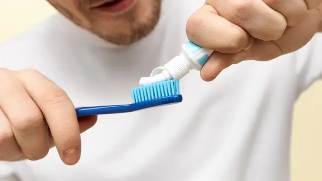 Tooth Brush