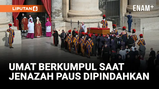 VIDEO: Umat Katolik Berkumpul di Lapangan Santo Petrus saat Jenazah Paus Fransiskus Dipindahkan