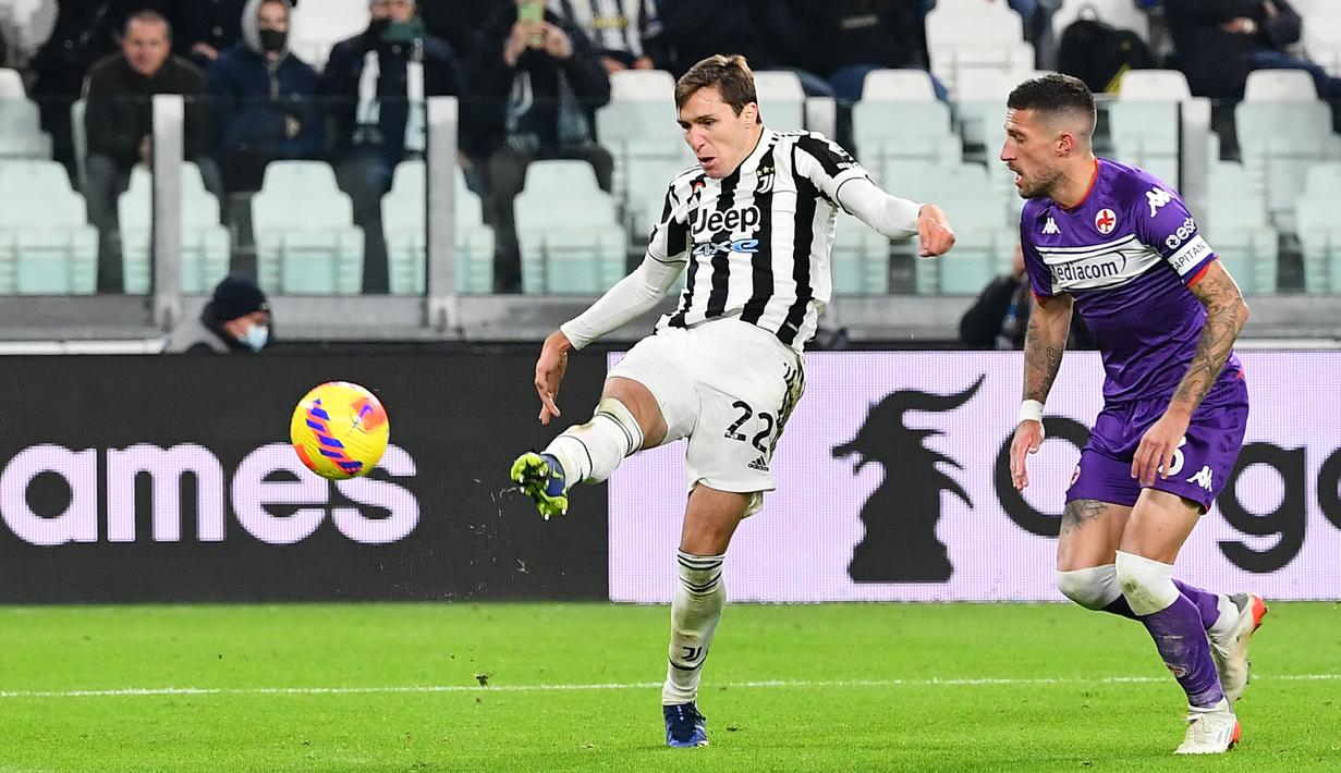Winger Juventus, Federico Chiesa memakai nomor punggung 22 pada musim lalu. Musim 2022/2023, dirinya merubah nomor punggung menjadi nomor 7, yang sebelumnya dipakai Dusan Vlahovic. (AFP/Isabella Bonotto)