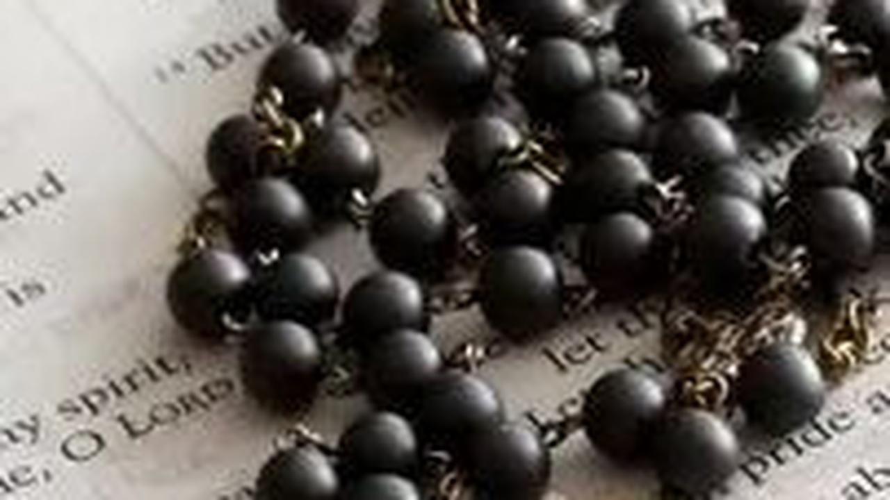 <b>Tata Cara Doa Novena 3 Salam Maria</b>