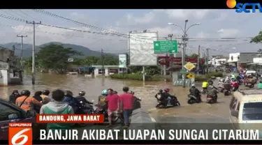 Banjir terjadi karena curah hujan yang tinggi di wilayah hulu, yaitu Pangalengan dan Majalaya.