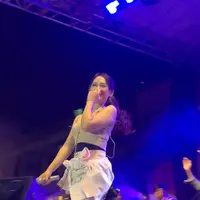 Baru-baru ini video manggung Happy Asmara kembali viral di media sosial. [TikTok.com/yudhaekchyn]