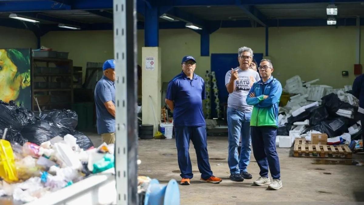 Unisba dan ITB Kembangkan Sistem Pengelolaan Sampah Berbasis Teknologi Plasma dan IoT