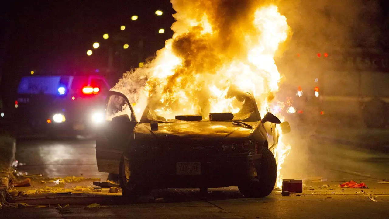  Penembakan Pria oleh Polisi di Milwaukee AS Picu Kerusuhan