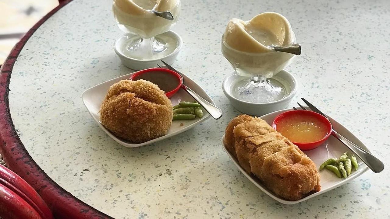 Es Krim Legendaris di Surabaya