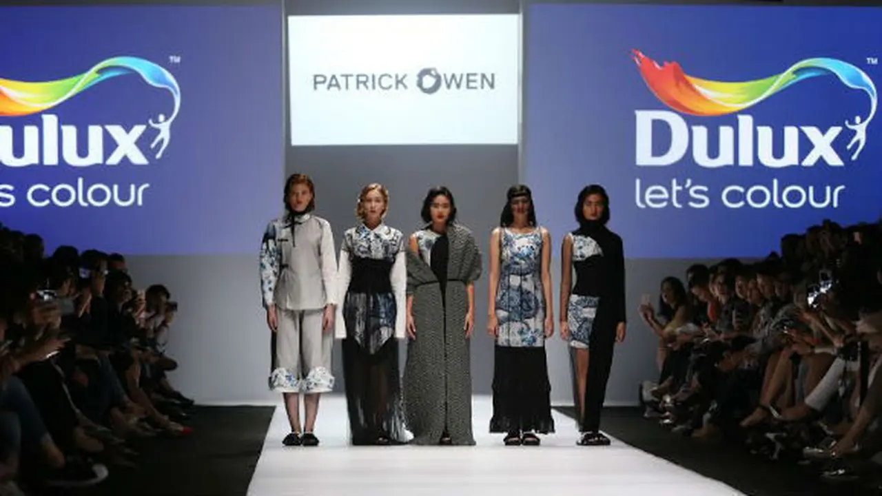 Denim Drift karya Patrick Owen di JFW 2016/Imogen