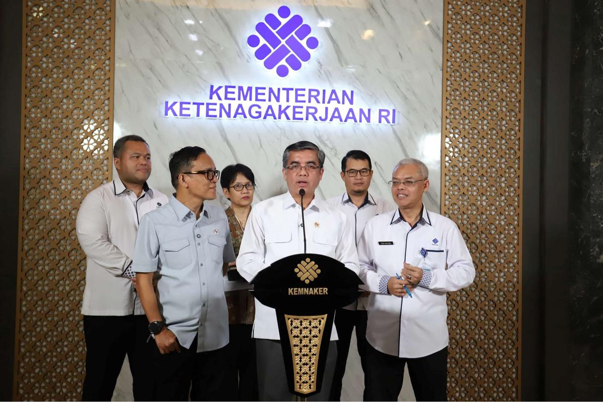 Menaker Terbirtkan SE Baru, Perusahaan Dilarang Batasi Usia dan Hapus Syarat Good Looking Bagi Pelamar Kerja