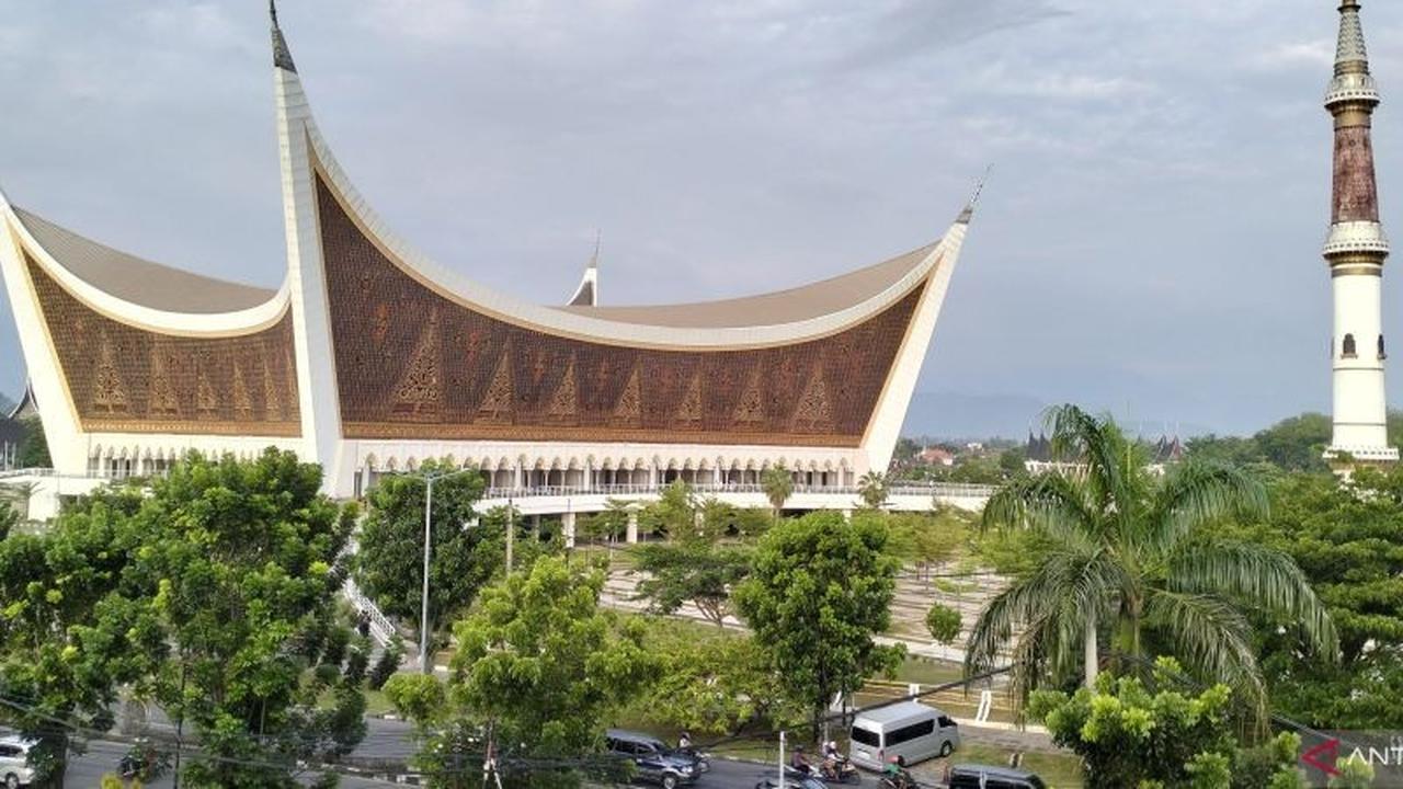 Sumbar Raih 32 Ribu Sertifikasi Halal Gratis untuk UMK, Perkuat Daya Saing