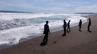 Abaikan Peringatan, 2 Orang Ditelan Ganasnya Ombak Pantai Selatan