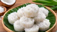 Resep Kue Kelapa Parut Kukus: Nikmati Kelembutan Tradisional dengan Sentuhan Renyah yang Menggoda