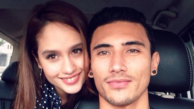 Cinta Laura dan Vincent Verhaag (Sumber: KapanLagi.com)