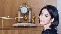 Song Hye Kyo Tampil Elegan dengan Dress Hitam, Pesona Awet Mudanya Bikin Terpana