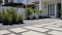 7 Desain Halaman Rumah yang Tetap Rapi Meski Jarang Dibersihkan, Cocok untuk Gaya Hidup Modern