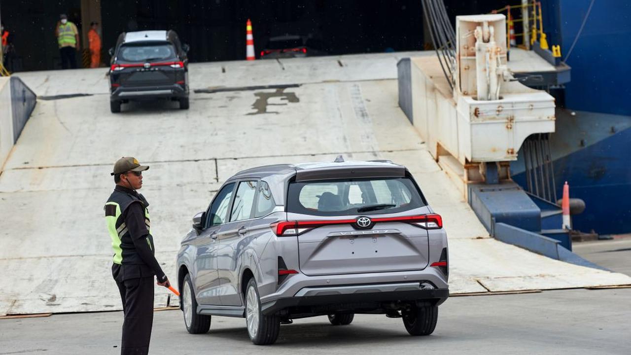 Toyota Full Senyum: Insentif Hybrid Tingkatkan Ekspor Hingga 100 Persen