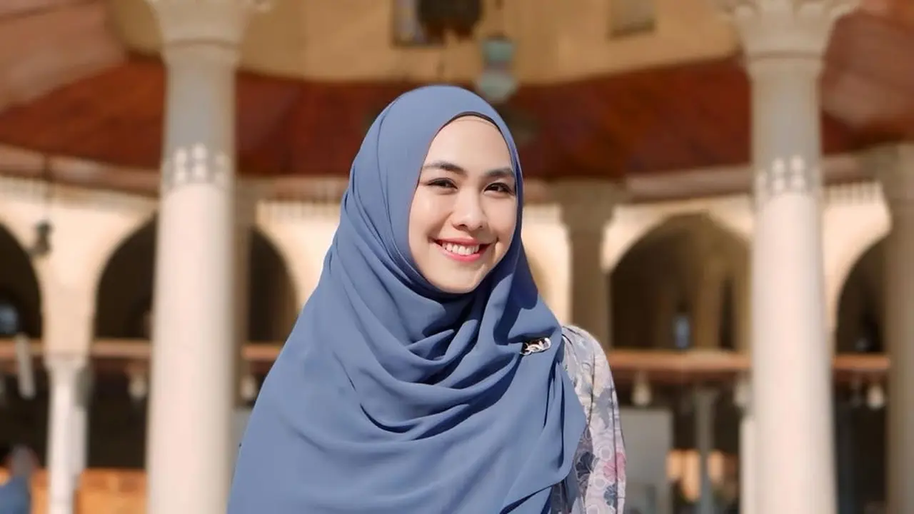 Oki Setiana Dewi