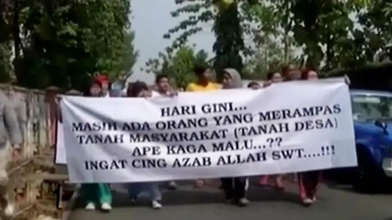 20150916-Gusur Lapangan-Jakarta