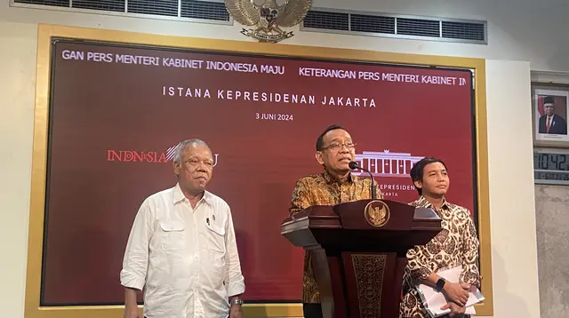 Presiden Jokowi menunjuk Menteri PUPR Basuki Hadimuljono dan Wamen ATR Raja Juli Antoni sebagai Plt Kepala dan Wakil Kepala Otorita IKN menggantikan Bambang Susantono dan Donny Rahajoe. (Liputan6.com/Muhammad Radityo Priyasmoro)