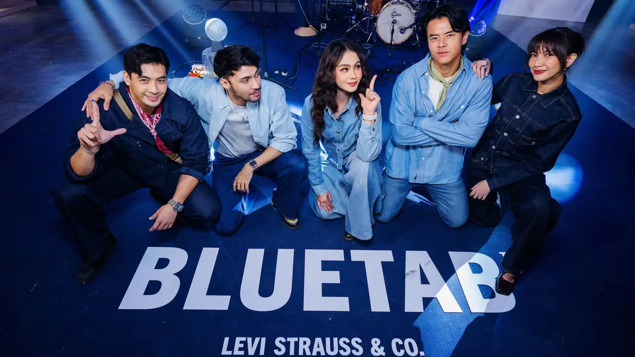 Dion Wiyoko, Yoshi Sudarso, Sheila Dara, dan Sahi ... evi’s®️ Blue Tab™️ Art House Kuala Lumpur .jpg