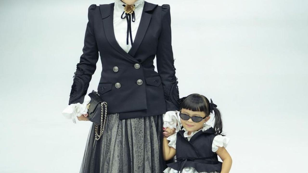 7 Potret Artis Saat Jakarta Fashion Week 2025: Muse Memukau dari Raisa Hingga Luna Maya!