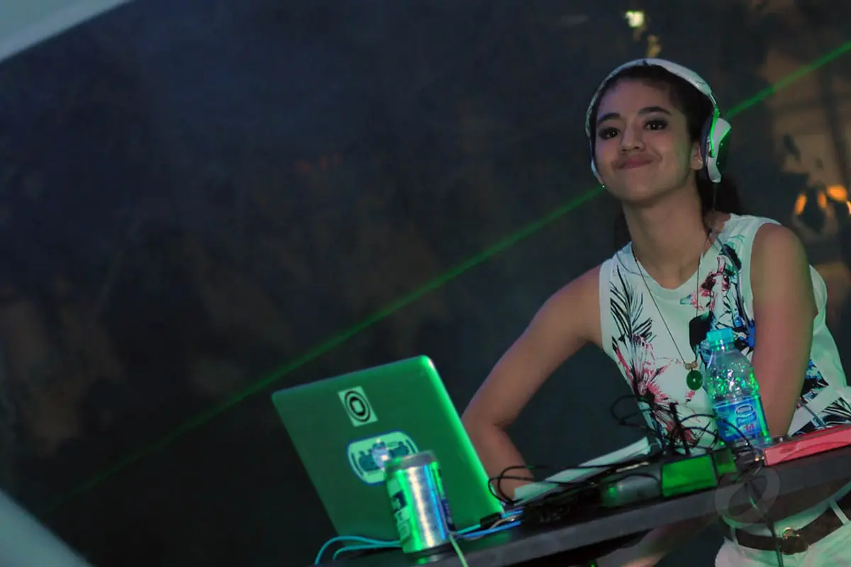 DJ Una 