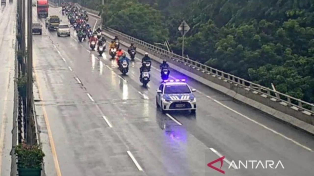 Banjir di Tol Wiyoto Wiyono Surut, Akses buat Pemotor Kembali Ditutup
