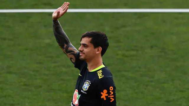 Bek kanan Timnas Brasil, Fagner