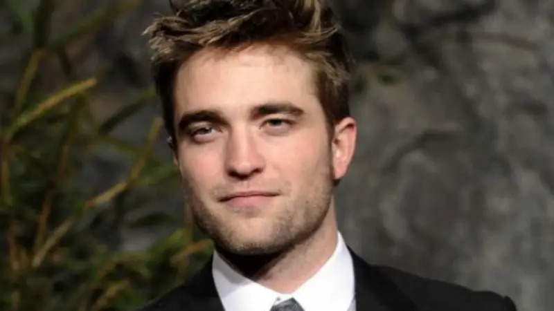 Robert Pattinson