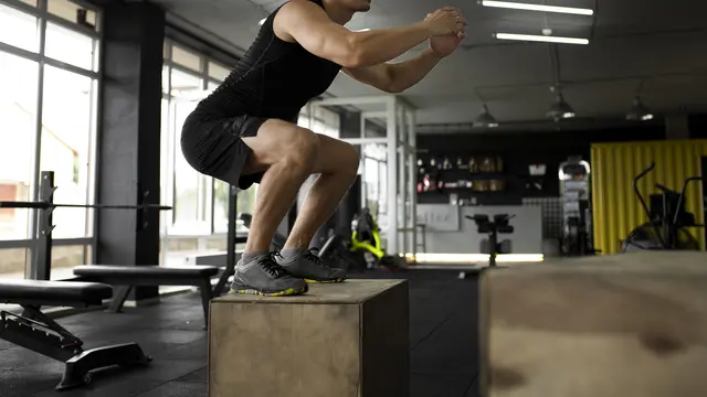 Perbedaan HIIT dan LISS Cardio: Mana yang Membakar Lebih Banyak Kalori? [Dok/freepik.com]