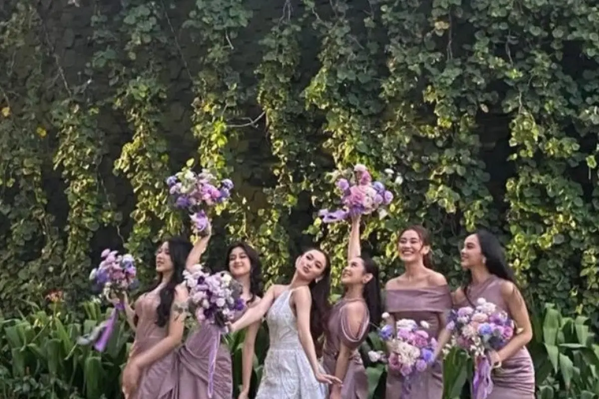 Bridesmaid pernikahan Mahalini