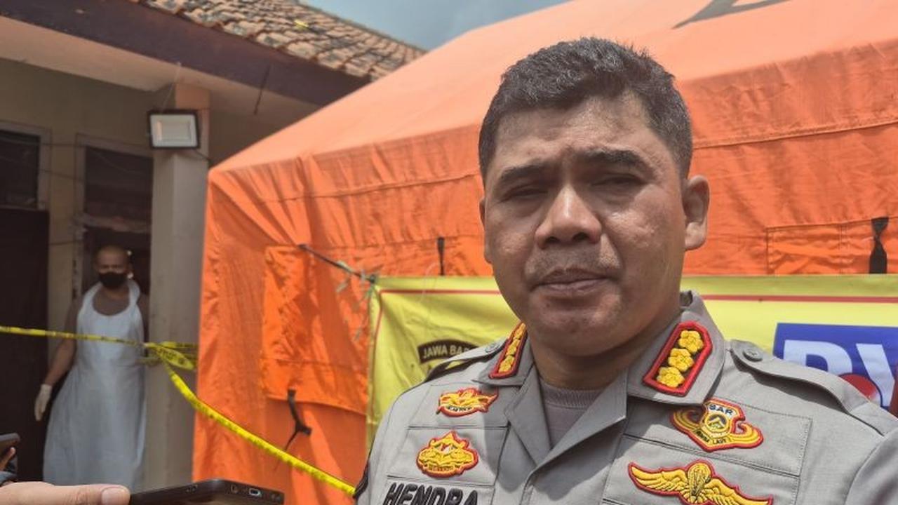 Polda Jabar Identifikasi 16 Kantong Jenazah Korban Longsor Cisarua, Pencarian Masih Berlanjut