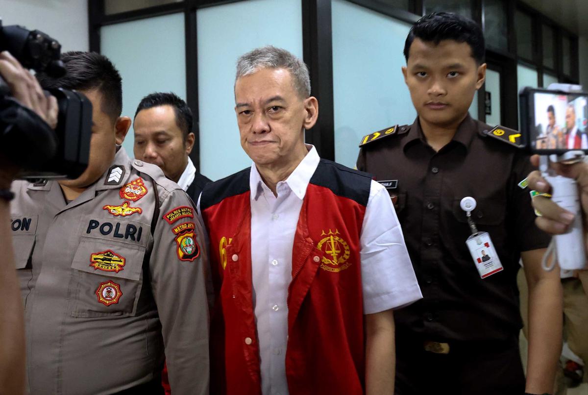 FOTO: Fariz RM Dituntut 6 Tahun Penjara atas Kasus Narkotika