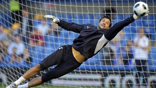 FOTO: 6 Kiper Hebat Yang Gagal Menggantikan Posisi Gianluigi Buffon di Timnas Italia
