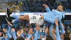Premier League sebagai kasta tertinggi sepak bola di Liga Inggris dimulai pada musim 1992/1993 . Sebagai salah satu Liga terbaik di dunia, Premier League dihuni para pemain asing yang handal dan tajam dalam mencetak gol hingga kini. Berikut 5 di antaranya. (AFP/Pool/Peter Powell)